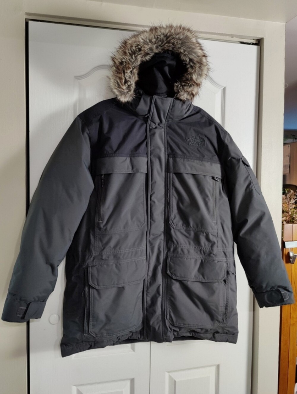 The North Face Mens XL McMurdo Parka III Asphalt Gray Black 550 Down Hooded Coat